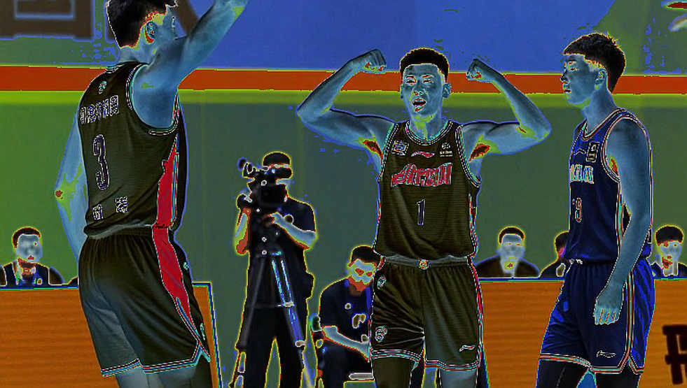 Lonzo Ball phủ nhận tin giải nghệ: Khi cựu tân binh số 2 tự viết lại câu chuyện của mình giữa một thị trường đã đóng cửa