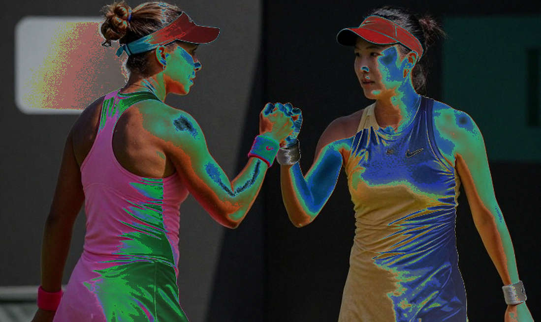Bản ghi dầu mỏ lọt vào phòng dữ liệu tennis: tiền vịnh và hóa đơn thật của làng banh nỉ